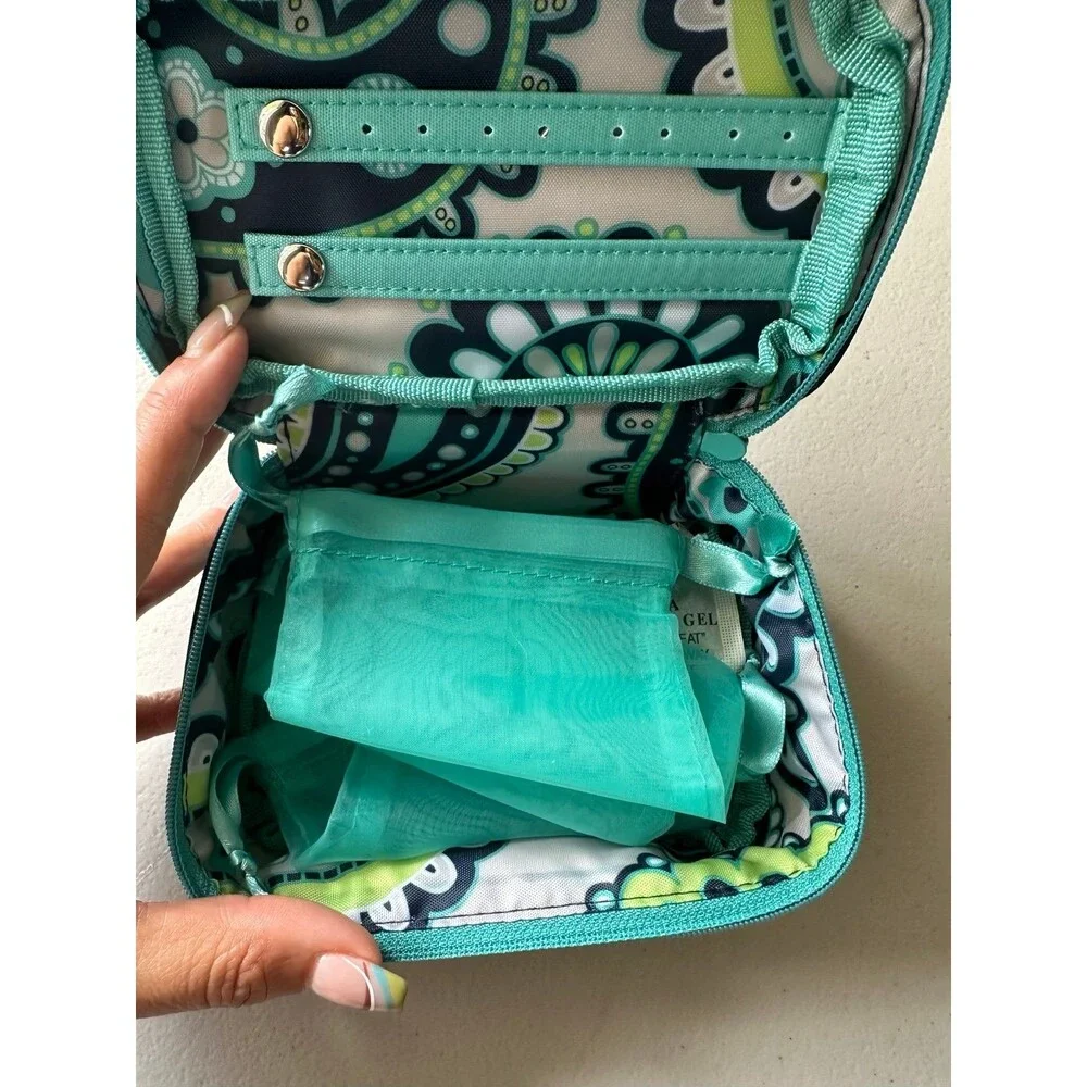 NWOT Thirty-One Navy Lotsa Dots Baubles Bracelets Jewelry Cinch Bags Travel Case